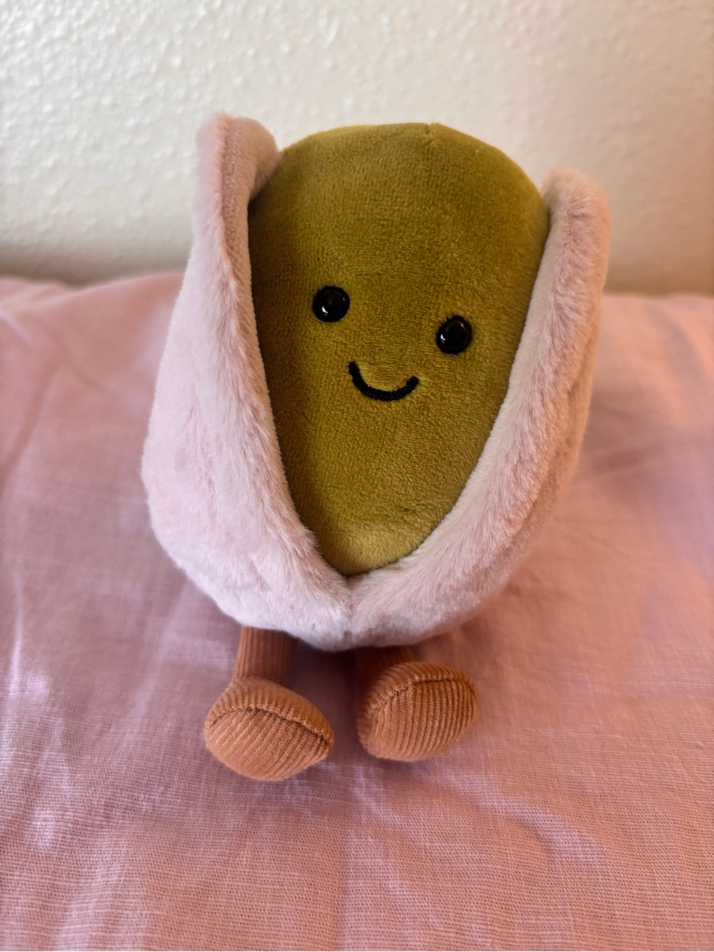 NWT JELLYCAT pistachio